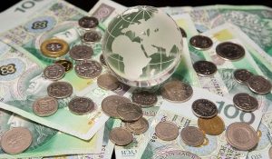 banii-sunt-cel-mai-important-lucru-din-viata-omului