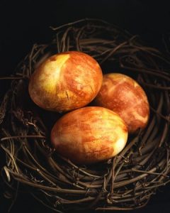 easter-isne28099t-easy