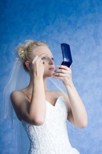 machiaj-si-coafura-unei-mirese1