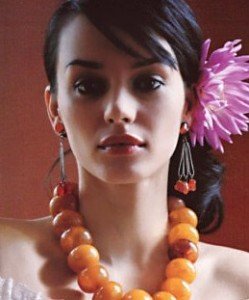 prima-romanca-de-pe-coperta-playboy-usa-alina-puscau2