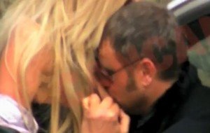 catalin-botezatu-si-bianca-dragusanu-fac-sex-in-padure1