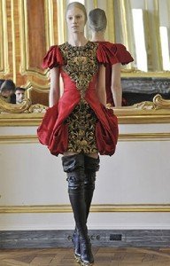 colectia-alexander-mcqueen4 colectia-alexander-mcqueen4