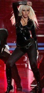 christina-aguilera-o-imita-pe-lady-gaga1